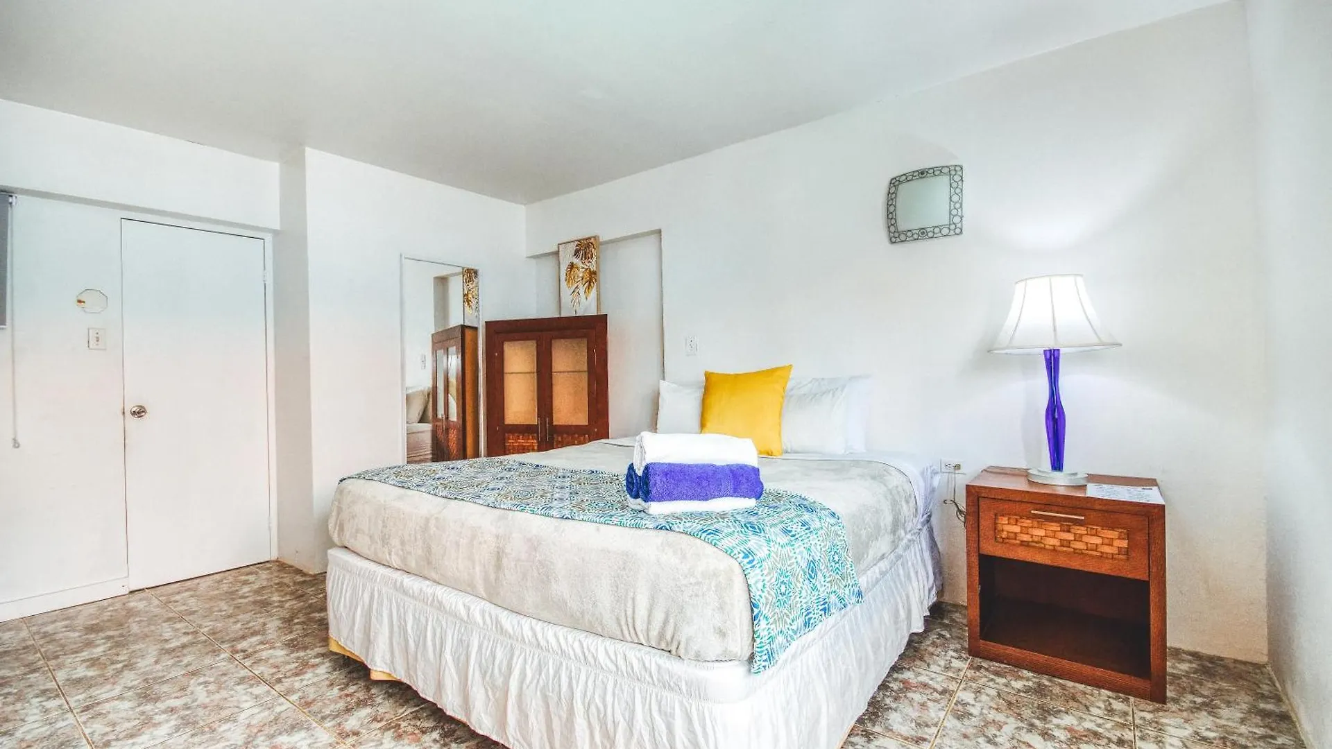 Hotel Palm Beach Retreat