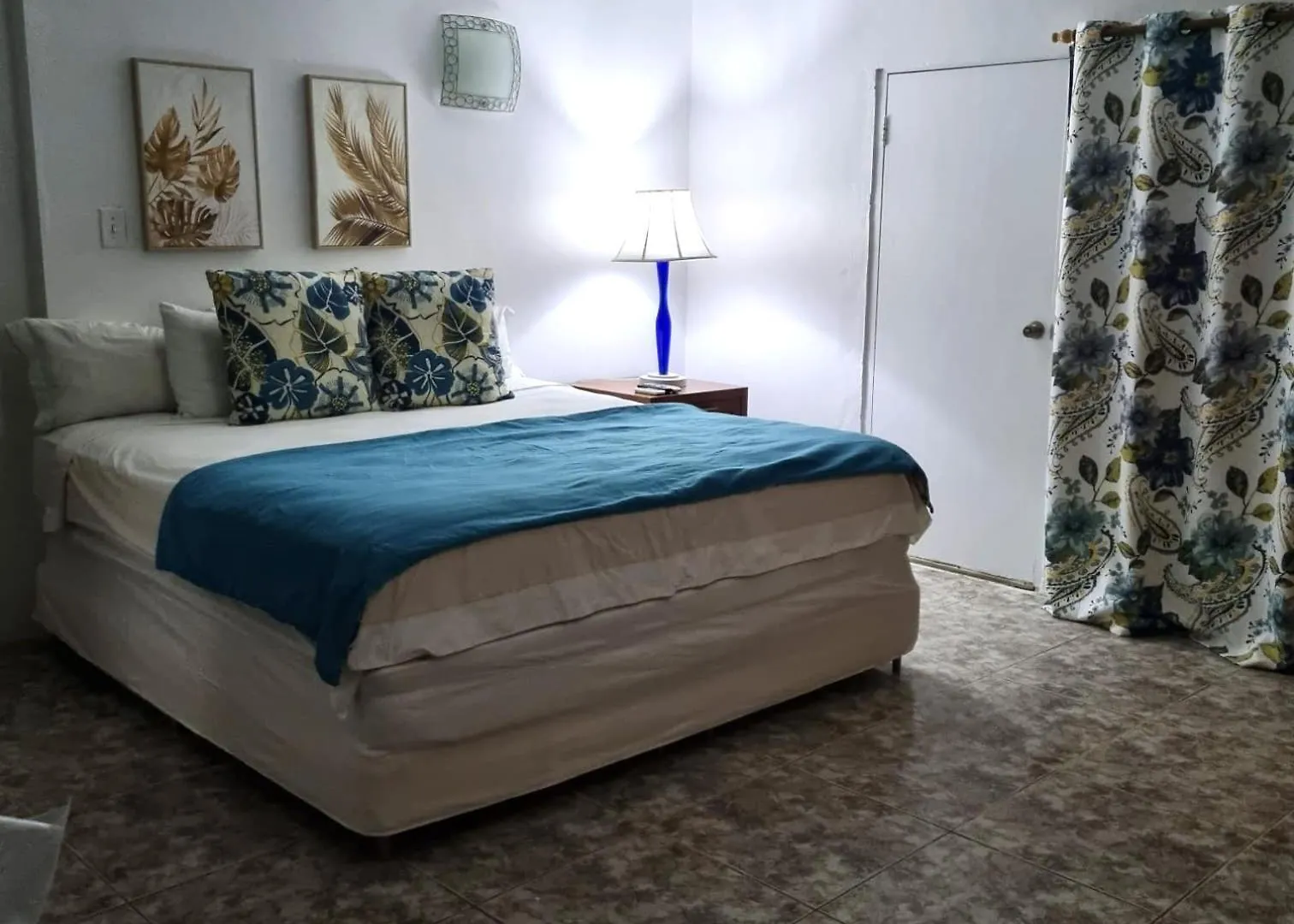 Palm Beach Retreat Hotel