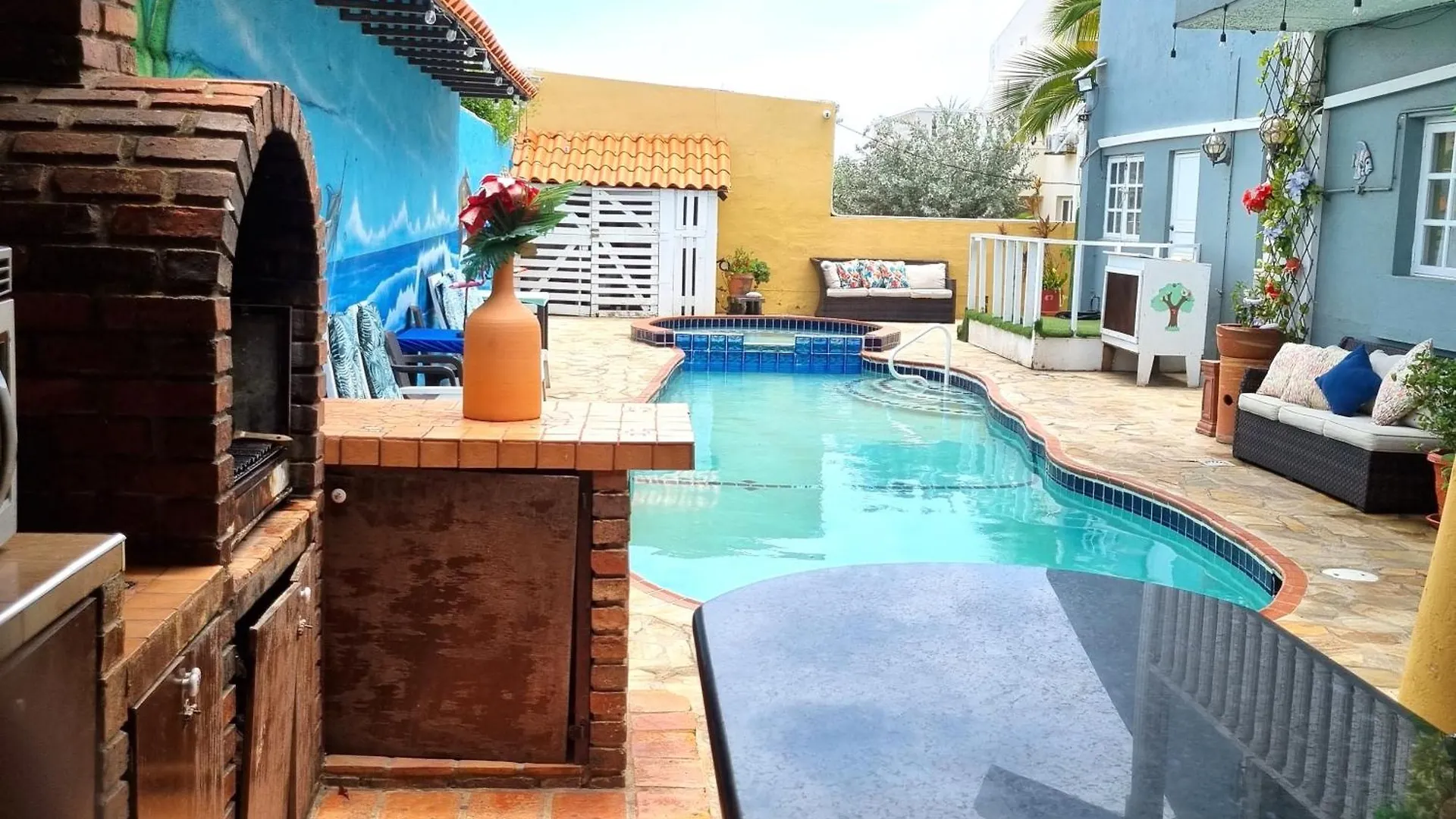 Palm Beach Retreat Hotel
