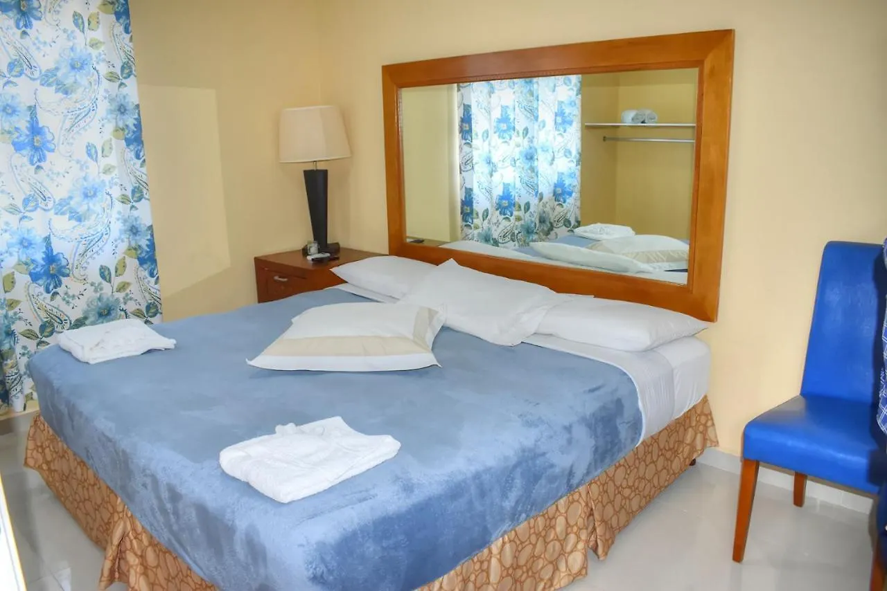 Palm Beach Retreat Hotel